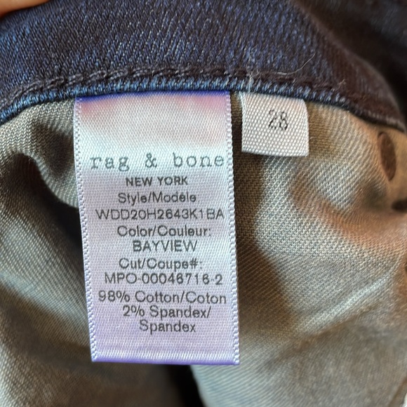 Dark Wash rag & bone Dre Low-Rise Slim Boyfriend Jeans in Bayview - Picture 17 of 17